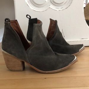 Jeffery Campbell Bootie